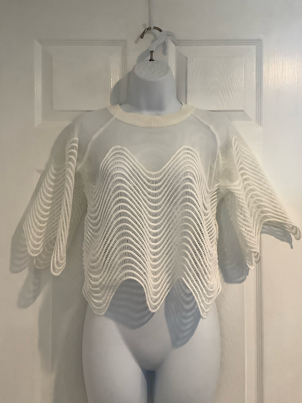 GRACIA White Sheer Mesh Asymmetrical Zipper Half Sleeve Glam Overlay Top S